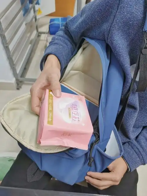 用了那么多年的卫生巾竟被男友推荐的安利