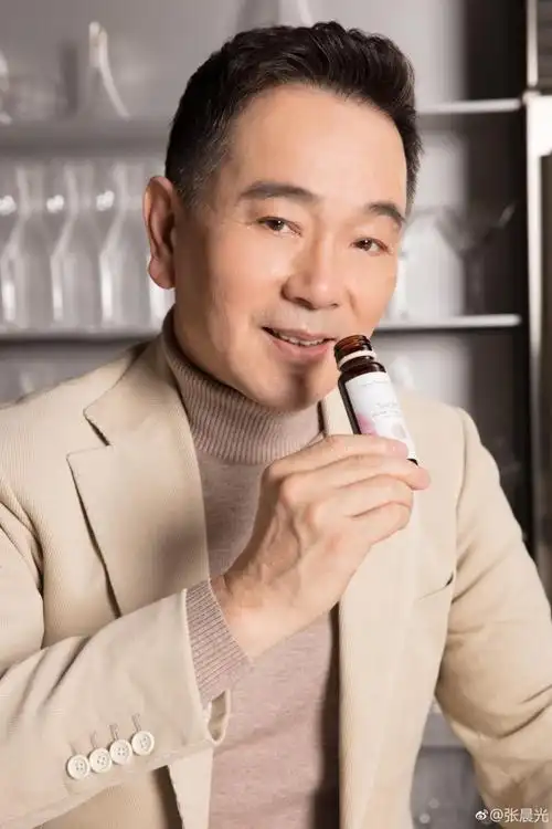 张晨光经纪人是谁张晨光经纪人电话