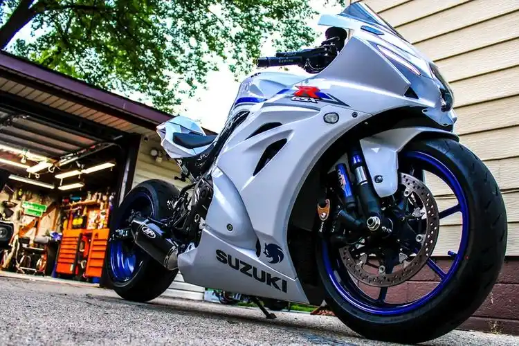 铃木gsxr 1000r