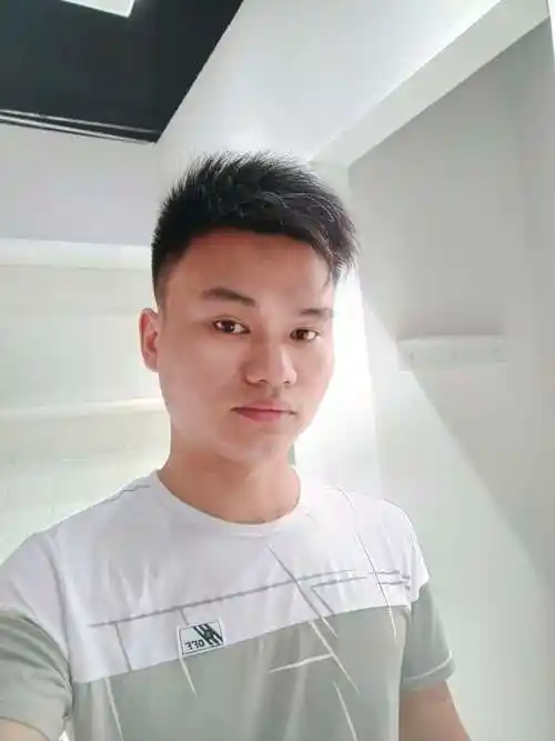 32岁离异男征婚照片(id:4821872)_广东佛山征婚交友_我主良缘网