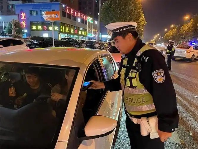东海交警严查酒驾不放松|交警|酒驾|东海_新浪新闻