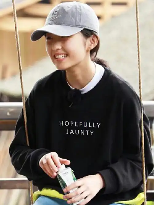 张子枫也太会种草了吧扑面而来的少年感