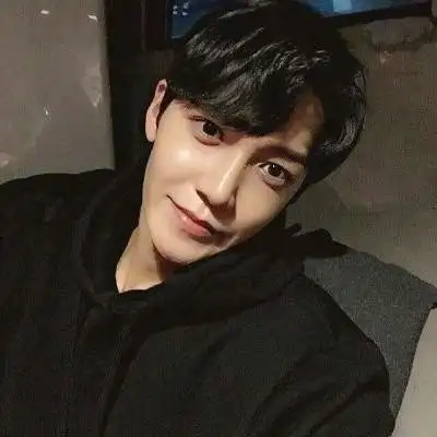 稳重成熟男人头像