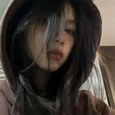 超酷又精致的时尚唯美女生头像 好看又唯美的帅气女生头像_女生头像