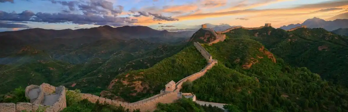 4,长城带古代的经济文化结构与古代民族的构成格局,决定了中国古代