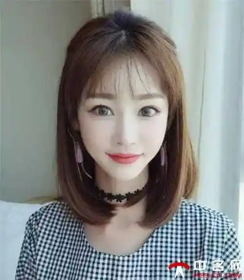 齐肩直发发型2021齐肩直发怎么扎好看