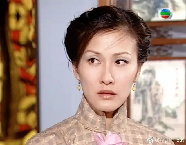 陈慧珊作品之骑呢大状戴欢