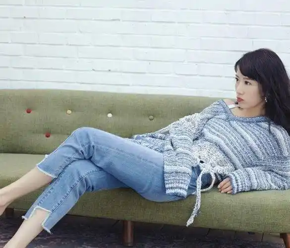 原创阔太李念把包子鞋穿火了时尚还显脚瘦奔三女人最需要它