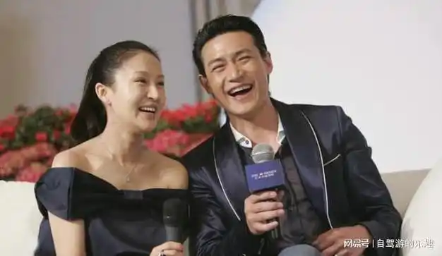 他, 竟和郭京飞娶亲姐妹成连襟, 两人谁更受丈母娘宠爱!