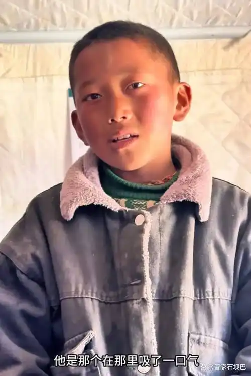 他告诉大家:"我们家死了98只羊,最后一只活的被扒