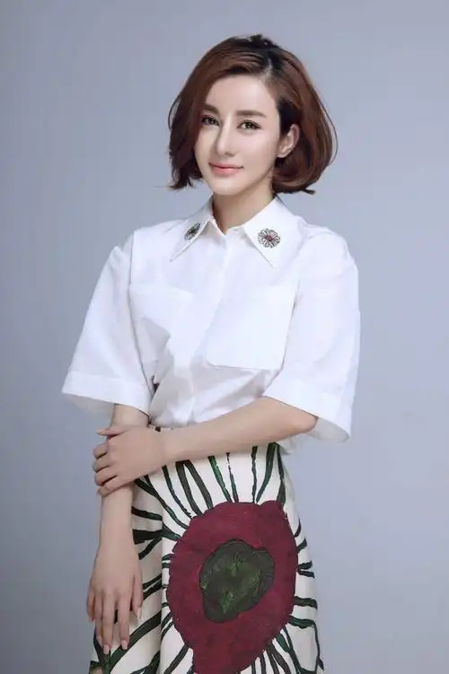 赵妮娜-百度百科