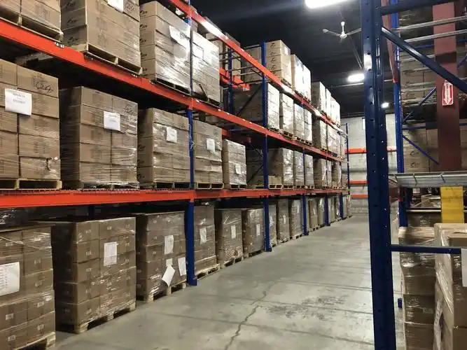 canada warehouse 3