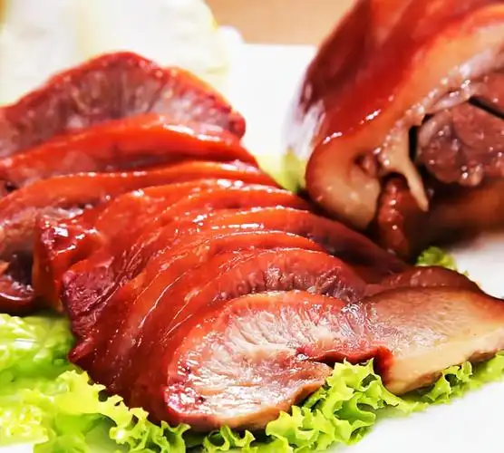 家庭版五香酱猪头肉配方及详细加工制作方法