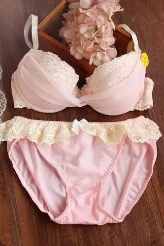 内衣舒适套装妹子文胸圆盘雪纺钢圈
