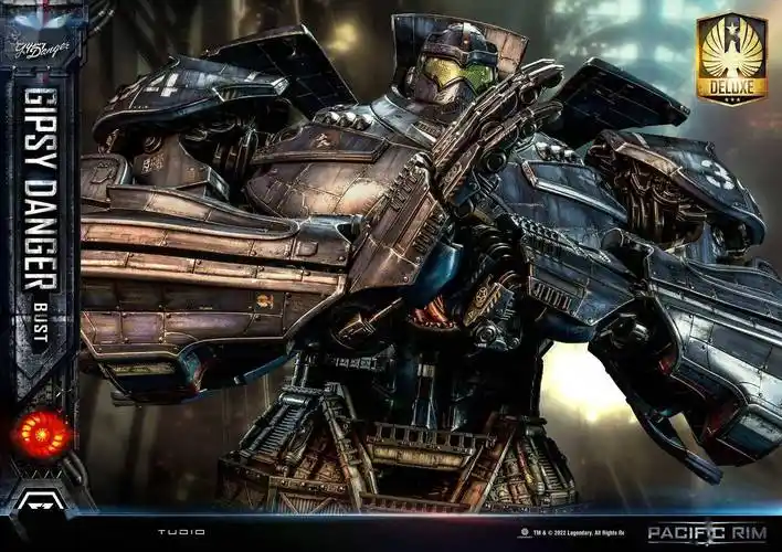 《环太平洋》危险流浪者机甲胸像 重达56公斤霸气无比