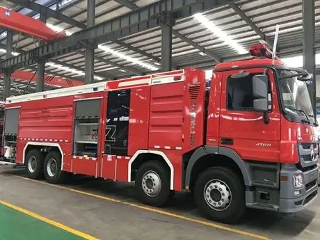 奔驰18吨水罐消防车江特牌豪华型消防车厂家直销