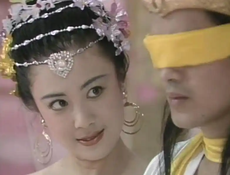 90版封神榜被称童年阴影傅艺伟因服装而焦虑