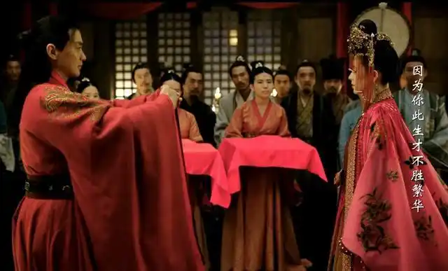 《上阳赋》里的婚服都穿错了,我国东晋已进入"白色婚纱"时代?