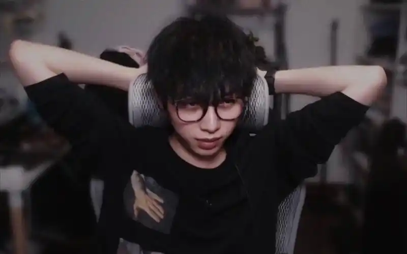 【中国boy|王瀚哲】谁还不是个白切黑呢