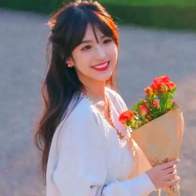 唯美优雅文艺女头像