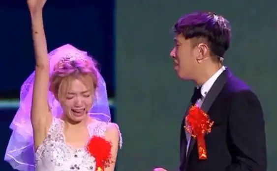 荔春人物传独家于莎莎于洋公布恋情虐狗时不忘互怼