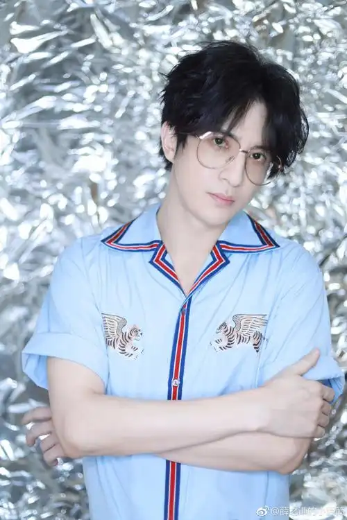 始于颜值,陷于才华,忠于人品. 我心里的大太阳～最好的薛之谦