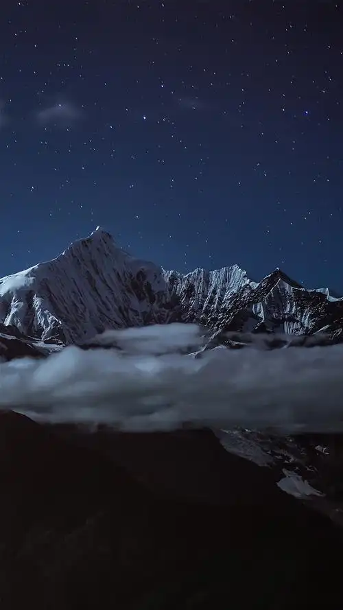 雪山唯美神秘星空夜景手机壁纸
