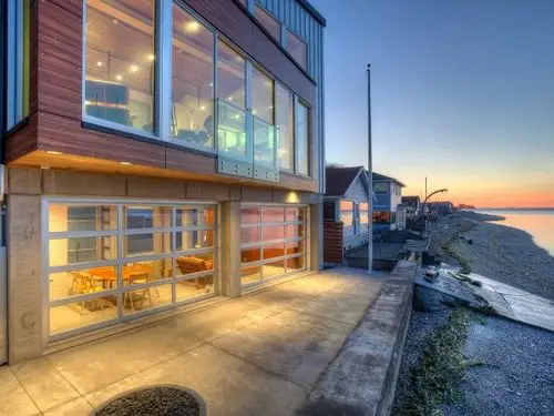 this beautiful washington house could withstand a tsunami