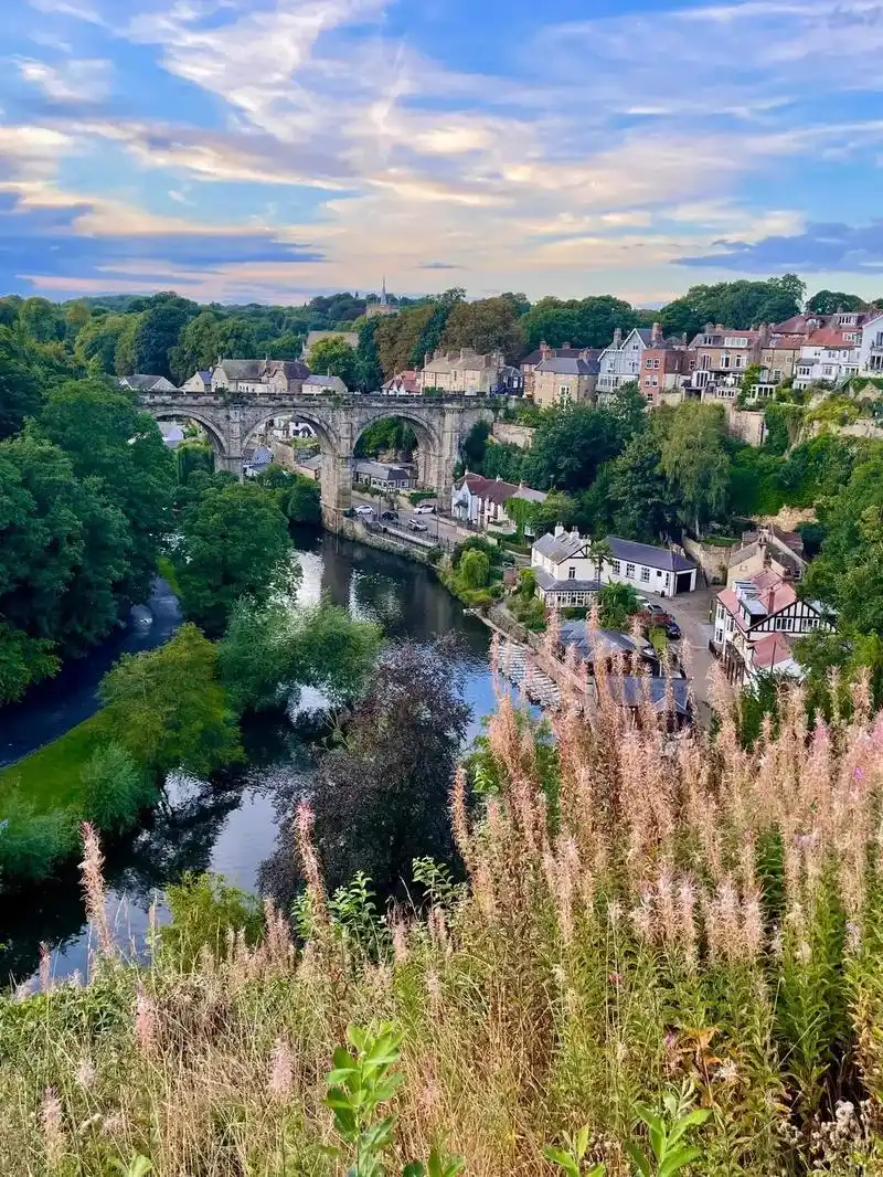 英国最美油画水乡,纳尔斯伯勒小镇!  knaresborou - 抖音