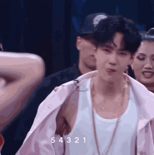 "酷盖"王一博霸道反撩小宝,原来你是这样的"芳心纵火犯"