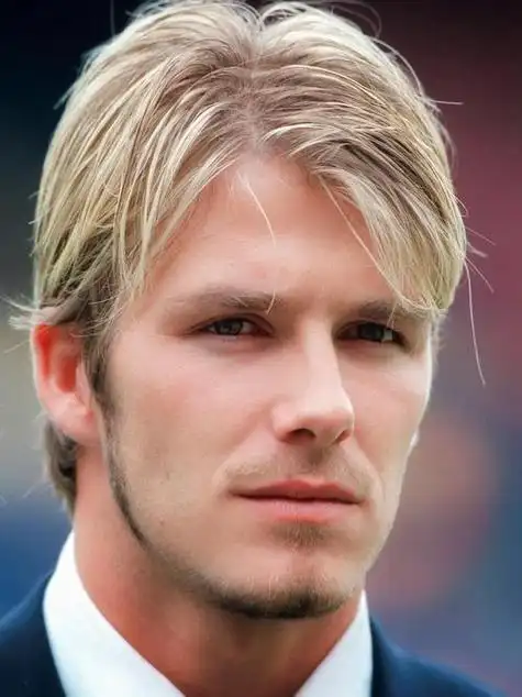 帅气贝克汉姆祝愿开学快乐学中文诚意满满让人心动不已