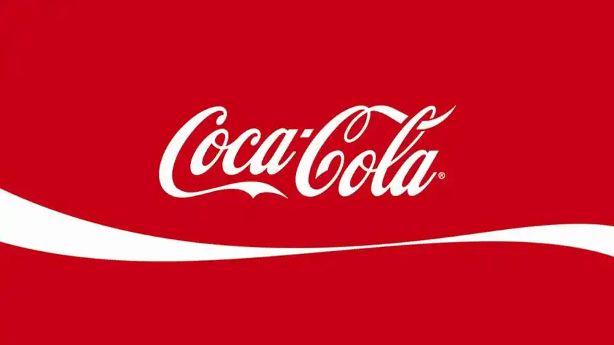 可口可乐logo在广告中,除了第一眼看到可口可乐的logo以及一句小字