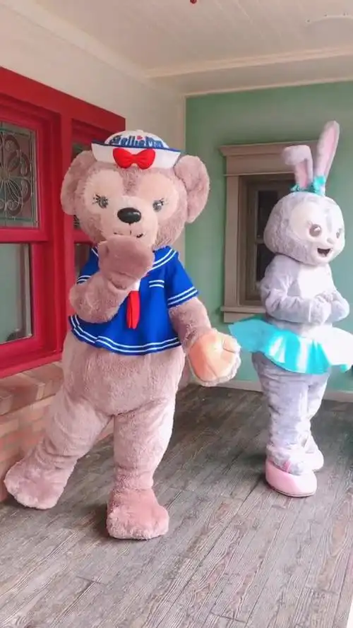 上海迪士尼 我们可爱的玫玫,超级有镜头感-旅游视频-搜狐视频