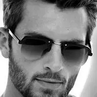 魅力的成熟大叔qq男生头像