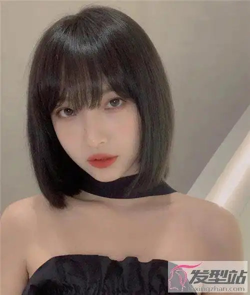 超显脸小的短发发型齐下巴齐锁骨短发
