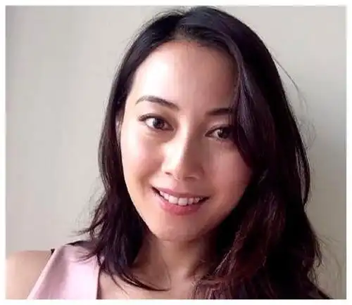 她以前是"香港上镜"小姐,36岁时仍然很漂亮