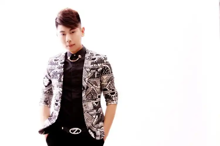 p>金久哲 span class="ref" data-ctrid="2iwbx9ccykl">(jiuzhe jin)