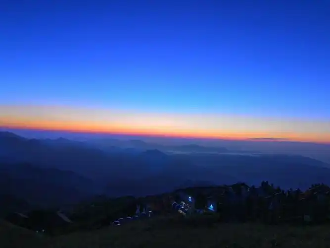 破晓- 花粉随手拍手机电影万人共创 花粉俱乐部