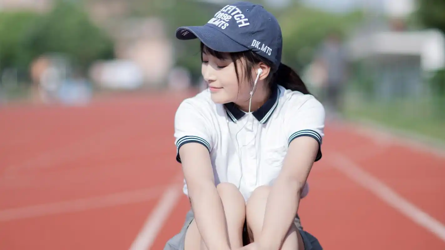 青春校园女生壁纸