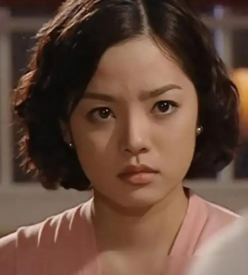 看回蔡琳年轻时候的旧照不知道会不会就勾起很多你们对于她的回忆呢?