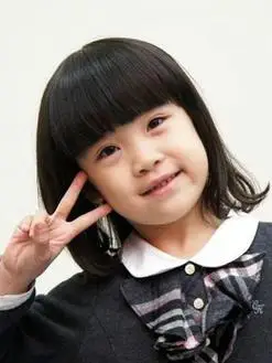 依依(崔若涵饰演)