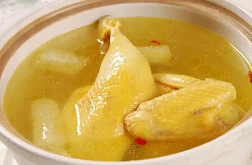 炖鸡汤放什么材料好吃