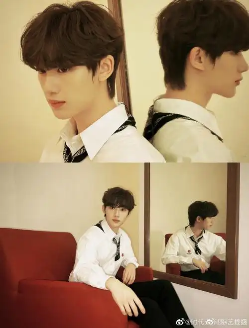 丁程鑫晒胶片三宫格随拍