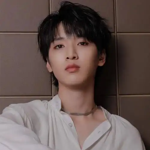 【微信头像】严浩翔