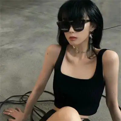 女生酷掉渣的高冷超a御姐风头像 酷酷的又飒又拽女头合集最新版