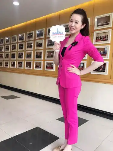 大有来头!知名主持人夏磊为这家网红亲子摄影店点赞,快看!