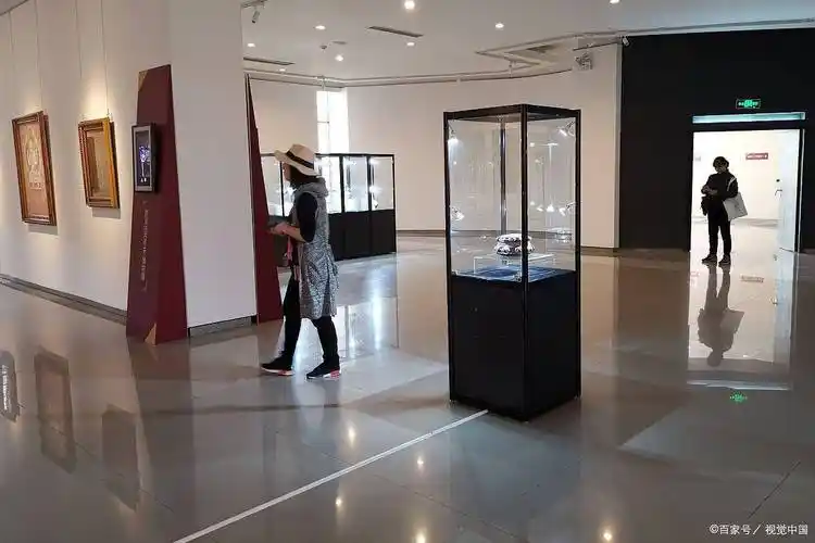 美国博物馆展柜制造商的专业建议(3-3)_照明_系统_热量