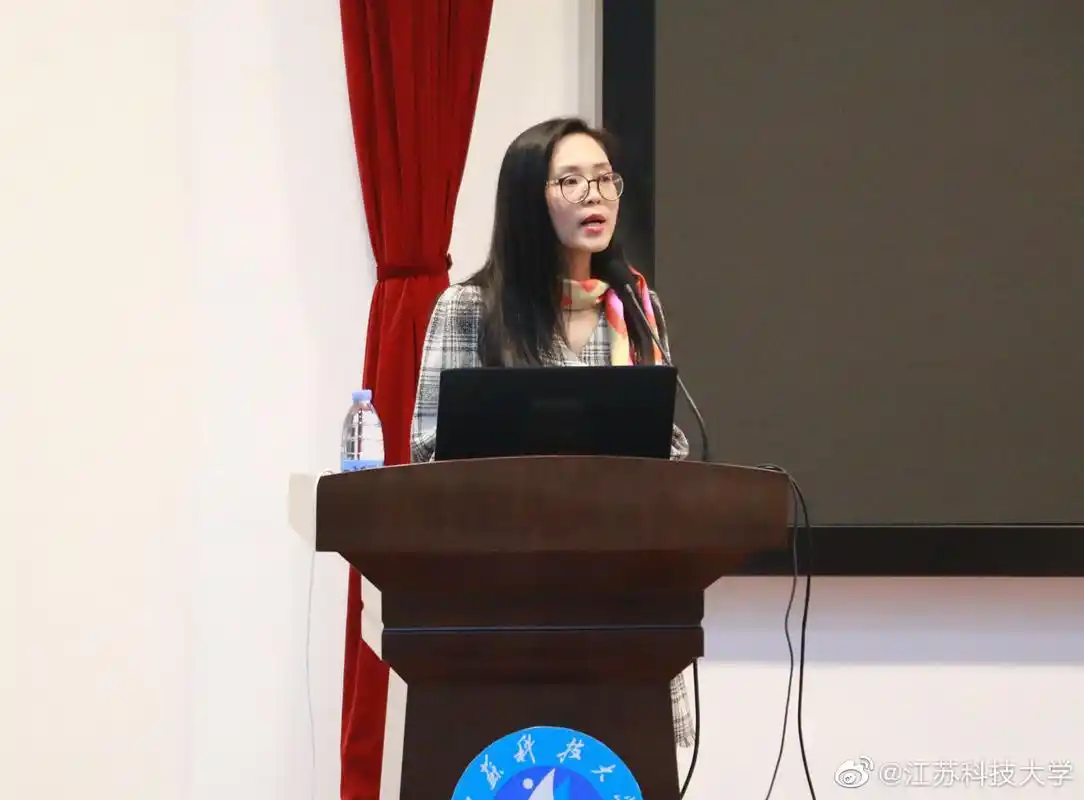 博士后,现任国家海洋局第二海洋研究所副研究员的唐立梅是我国奋力