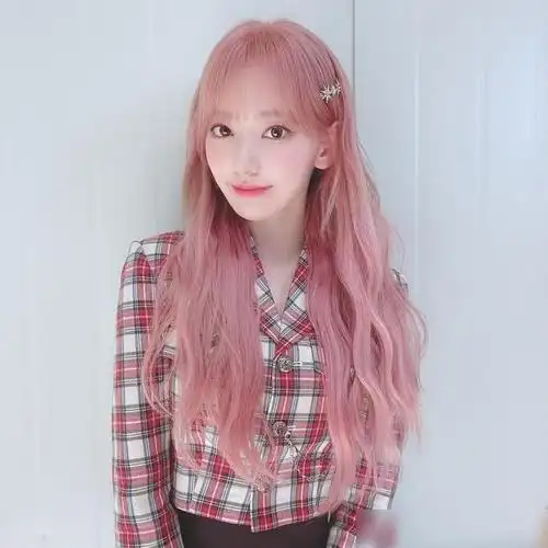 宫胁咲良彻底韩国化粉发造型是仙女吧在韩国绽放的日本小樱花