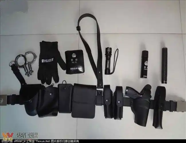 单警装备